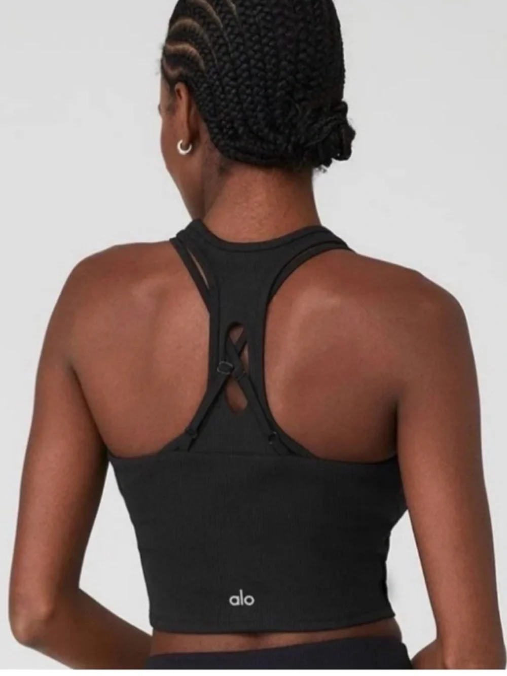 ALO Yoga Black Airlift Ribbed Enchanted Sports Bra with Subtle Branding - Picture 4 of 6